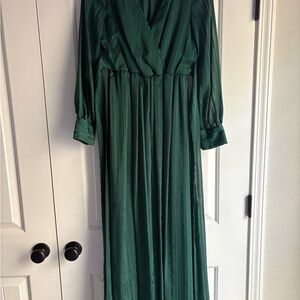 Chic Emerald Long Sleeve Dress